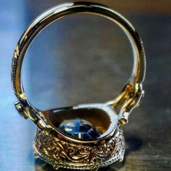 New Gorgeous 925 Silver Blue Sapphire ring Sz 6-10 - Picture 3 of 6